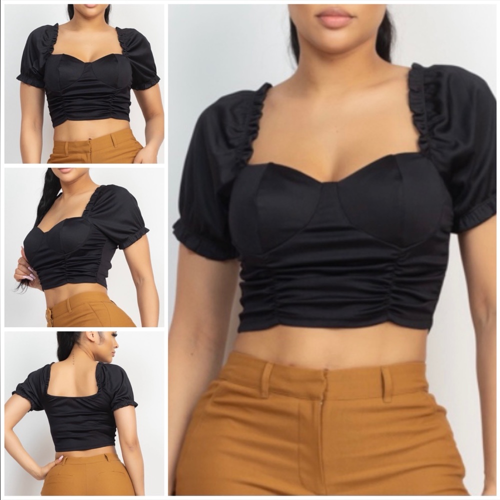 Chic Black Puff Sleeve Crop Top